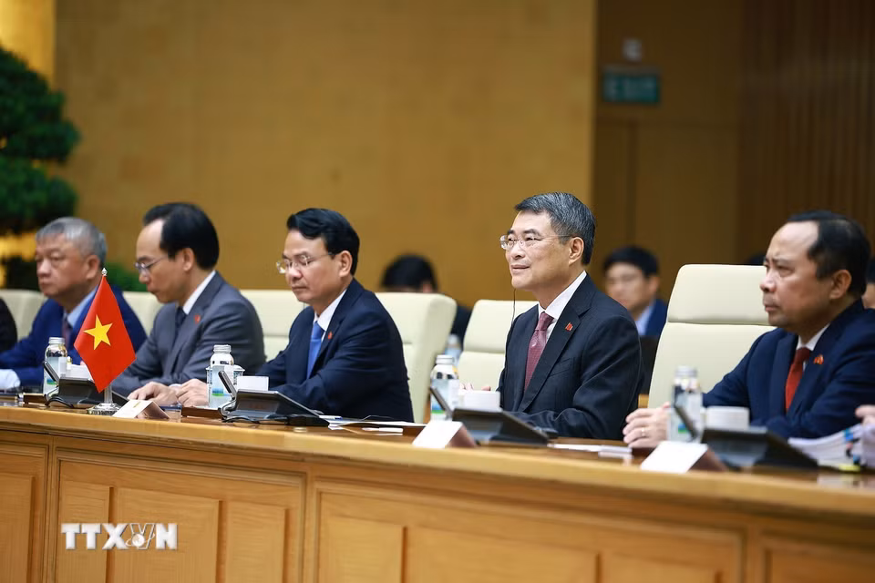Thủ tướng Lê Minh Hưng phát biểu tại cuộc hội đàm với Thủ tướng Timor-Leste Kay Rala Xanana Gusmão. (Ảnh: Dương Giang/TTXVN)