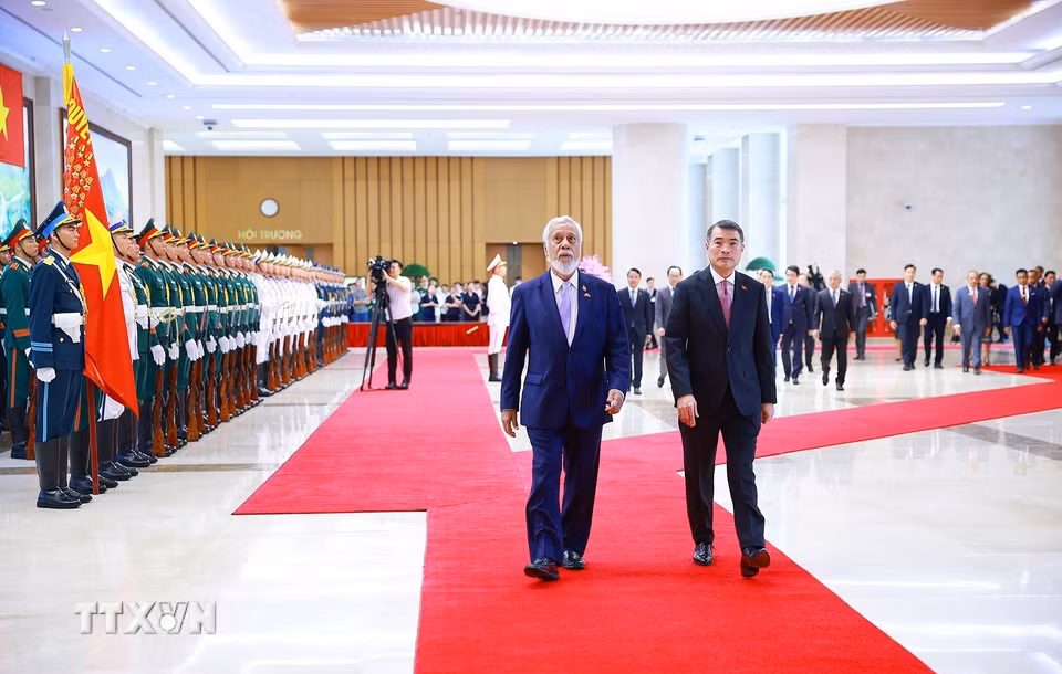 Thủ tướng Lê Minh Hưng đón Thủ tướng Timor-Leste Kay Rala Xanana Gusmão sang thăm chính thức Việt Nam và tham dự Diễn đàn Tương lai ASEAN lần thứ ba. (Ảnh: Dương Giang/TTXVN)