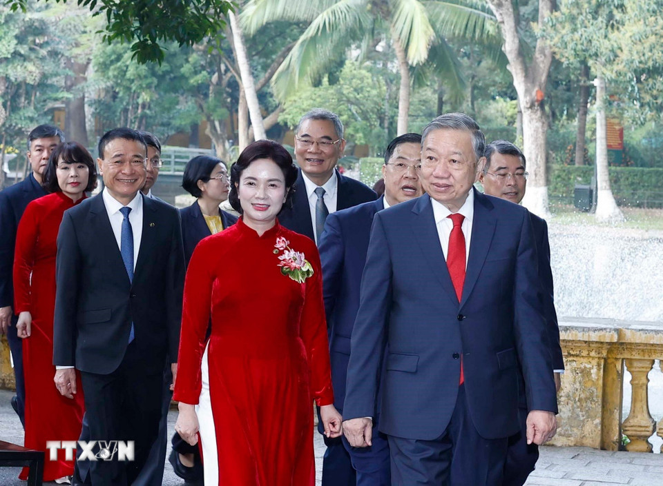 Tổng Bí thư Tô Lâm tại Khu Di tích Chủ tịch Hồ Chí Minh trong Phủ Chủ tịch. (Ảnh: Thống Nhất/TTXVN)