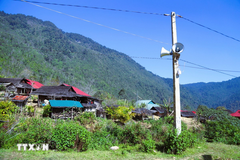 Hệ thống thiết chế văn hóa của bản Huồi Măn (xã Nhôn Mai, tỉnh Nghệ An). (Ảnh: Xuân Tiến/TTXVN)