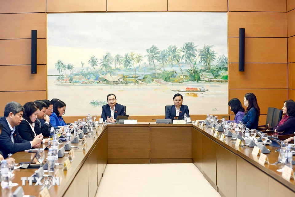 Chủ tịch Quốc hội Trần Thanh Mẫn, Đại biểu Quốc hội tỉnh Hậu Giang phát biểu. (Ảnh: Doãn Tấn/TTXVN)