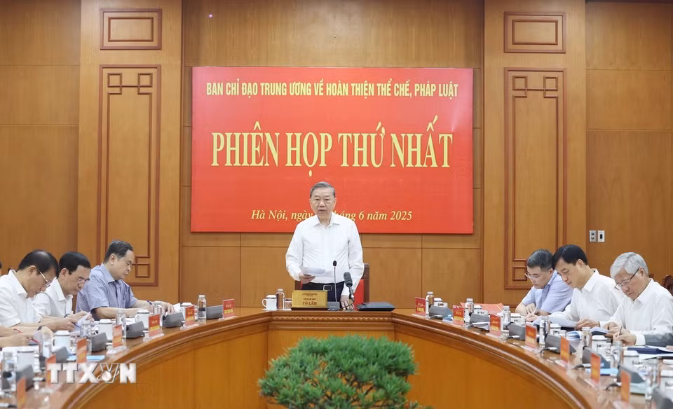 Tổng Bí thư Tô Lâm chủ trì phiên họp. (Ảnh: Thống Nhất/TTXVN)