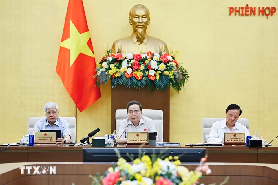 Chủ tịch Bet88app còn khuyến mãi Trần Thanh Mẫn phát biểu. (Ảnh: Doãn Tấn/TTXVN)