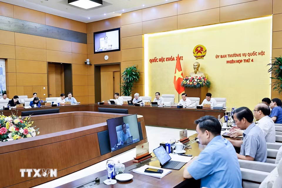 Chủ tịch Bet88app còn khuyến mãi Trần Thanh Mẫn phát biểu. (Ảnh: Doãn Tấn/TTXVN)