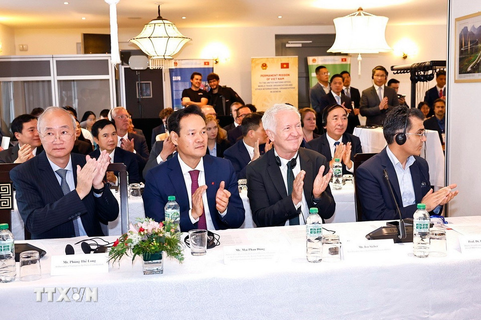 Đại biểu dự toạ đàm. (Ảnh: Doãn Tấn/TTXVN)