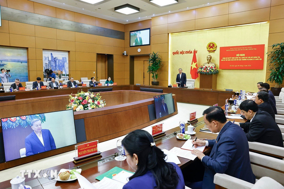 Tổng Bí thư Tô Lâm, Trưởng Đoàn kiểm tra phát biểu ý kiến. (Ảnh: Doãn Tấn/TTXVN)