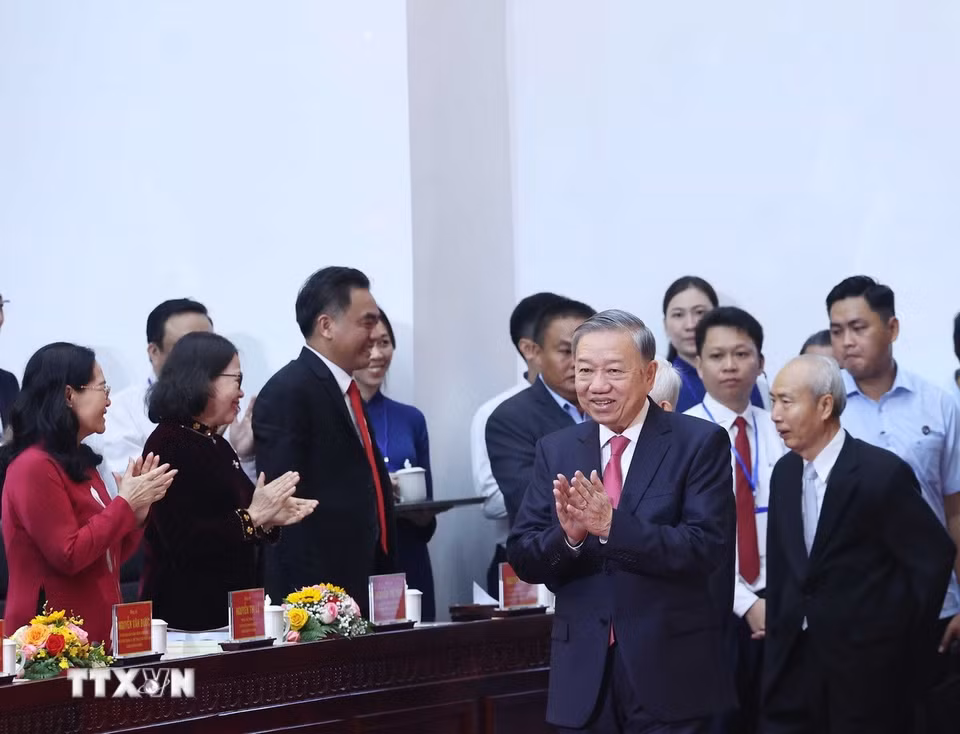 Tổng Bí thư Tô Lâm dự Lễ Công bố Nghị quyết sáp nhập đơn vị hành chính tại Thành phố Hồ Chí Minh. (Ảnh: Thống Nhất/TTXVN)