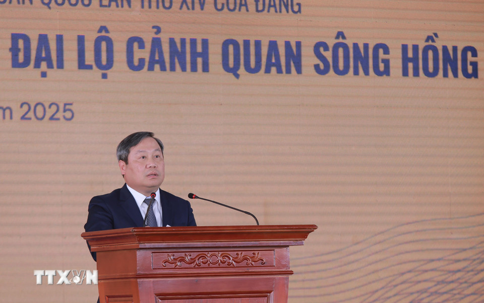 Ông Vũ Đại Thắng, Chủ tịch Ủy ban nhân dân thành phố Hà Nội phát biểu tại buổi lễ. (Ảnh: Phan Phương/TTXVN)