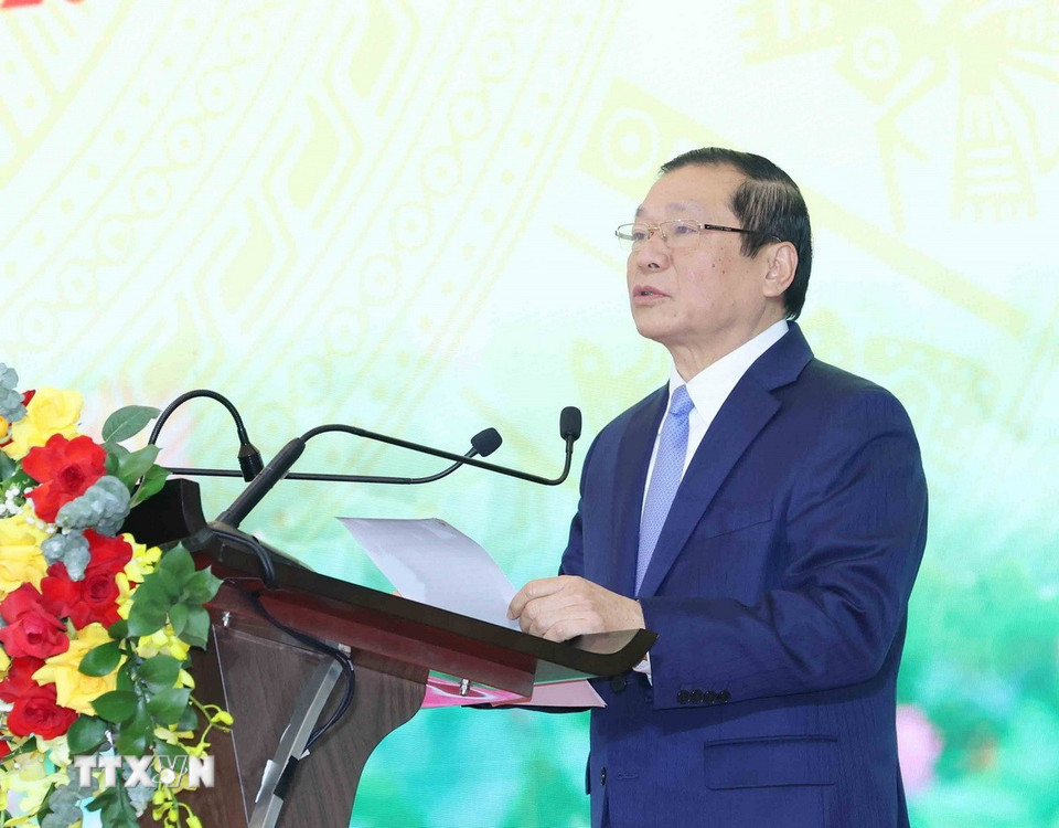 Đồng chí Lại Xuân Môn, Ủy viên Trung ương Đảng, Phó Trưởng Ban Thường trực Ban Tuyên giáo và Dân vận Trung ương phát biểu tại hội nghị. (Ảnh: Phương Hoa/TTXVN)