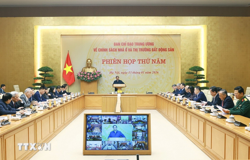 Thủ tướng Phạm Minh Chính chủ trì phiên họp thứ 5 của Ban Chỉ đạo Trung ương về chính sách nhà ở và thị trường bất động sản. (Ảnh: Dương Giang/TTXVN)