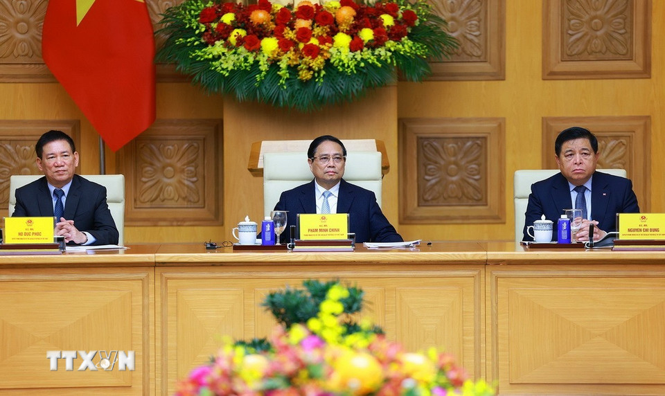 Thủ tướng Phạm Minh Chính và Phó Thủ tướng Hồ Đức Phớc, Phó Thủ tướng Nguyễn Chí Dũng chủ trì toạ đàm với các doanh nghiệp Hàn Quốc. (Ảnh: Dương Giang/TTXVN)