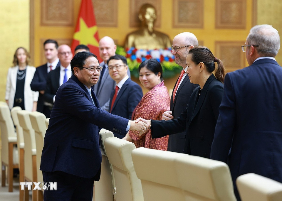 Thủ tướng Phạm Minh Chính gặp đại diện các doanh nghiệp Hoa Kỳ. (Ảnh: Dương Giang/TTXVN)