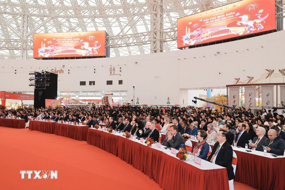 Đại biểu tham dự Lễ khai mạc Hội chợ Mùa Xuân 2026. (Ảnh: Minh Quyết/TTXVN)