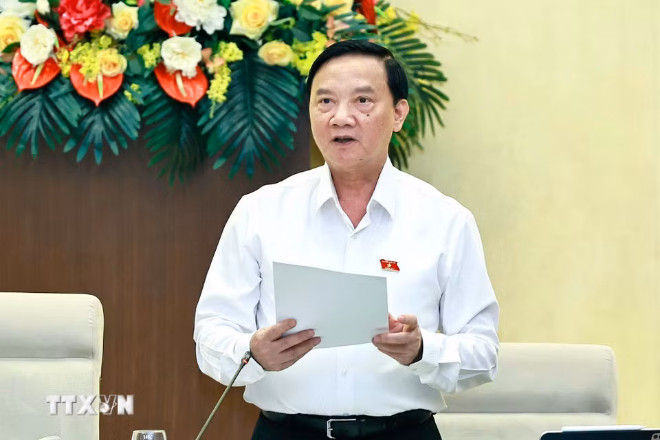 Phó Chủ tịch Quốc hội Nguyễn Khắc Định phát biểu. (Ảnh: Doãn Tấn/TTXVN)