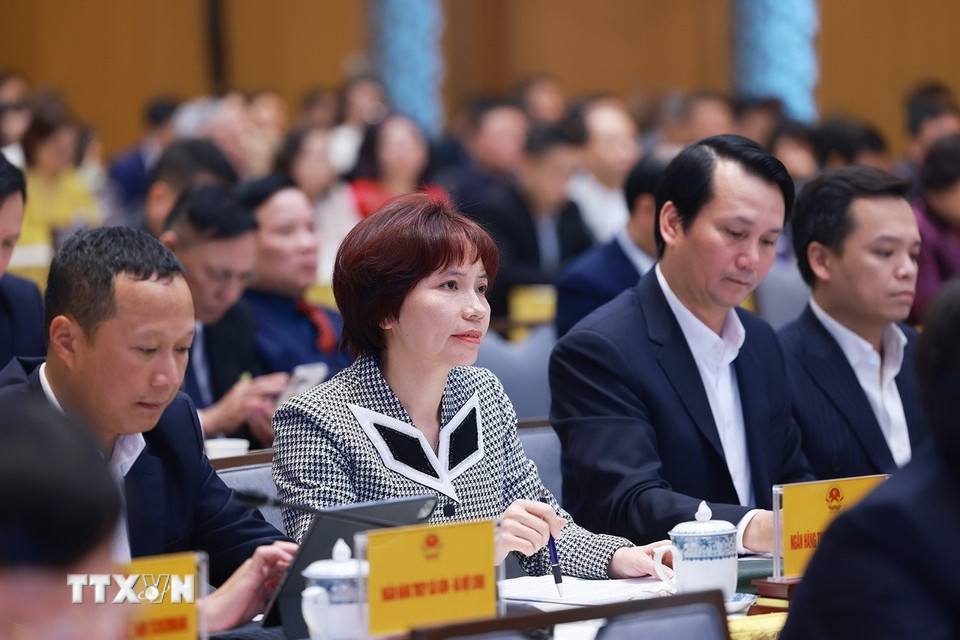 Các đại biểu tham dự Hội nghị Thường trực Chính phủ làm việc với doanh nghiệp nhỏ và vừa. (Ảnh: Dương Giang/TTXVN)