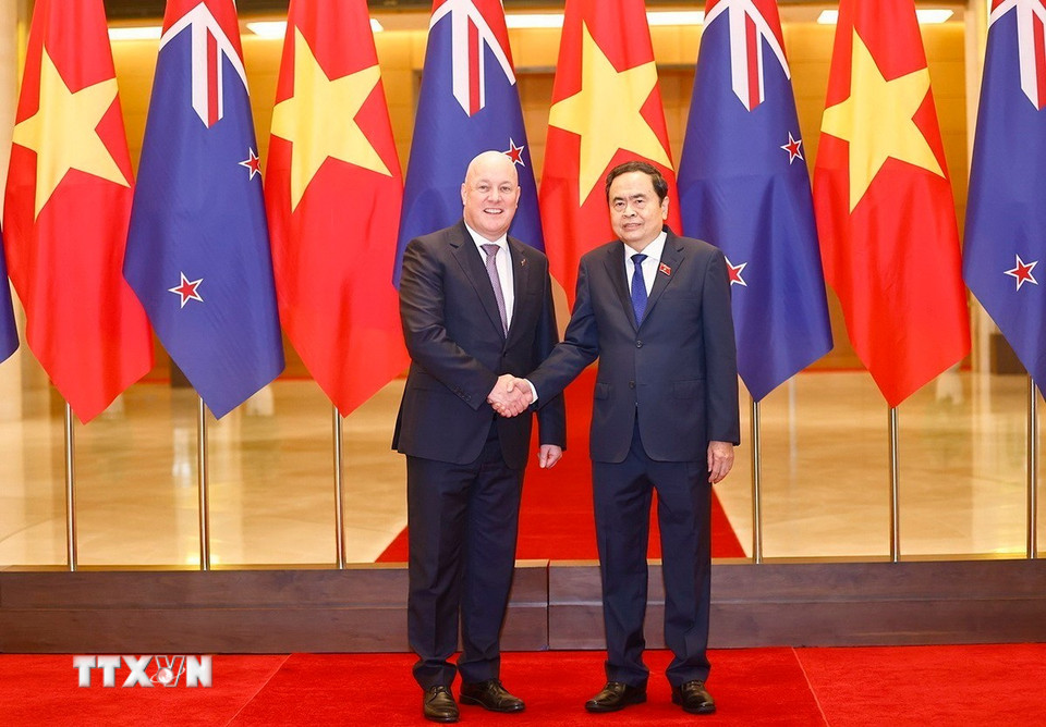 Chủ tịch Quốc hội Trần Thanh Mẫn hội kiến Thủ tướng New Zealand Christopher Luxon. (Ảnh: Doãn Tấn/TTXVN)