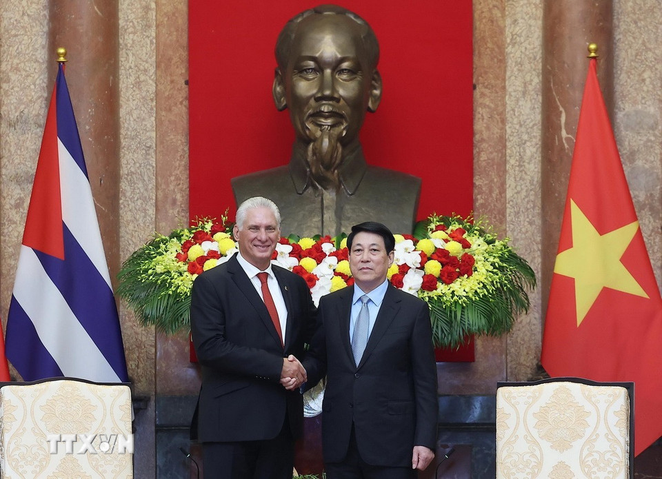 Chủ tịch nước Lương Cường hội kiến Bí thư thứ Nhất Đảng Cộng sản Cuba, Chủ tịch nước Cuba Miguel Díaz-Canel Bermúdez. (Ảnh: Lâm Khánh/TTXVN)