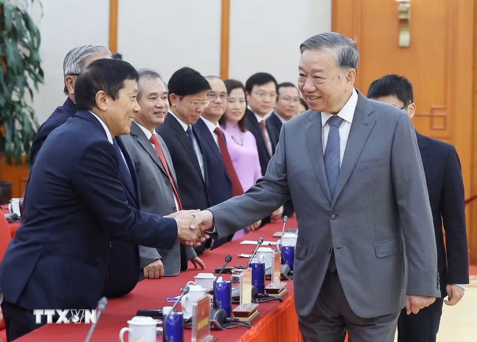 Tổng Bí thư Tô Lâm và các đại biểu. (Ảnh: Thống Nhất/ TTXVN)