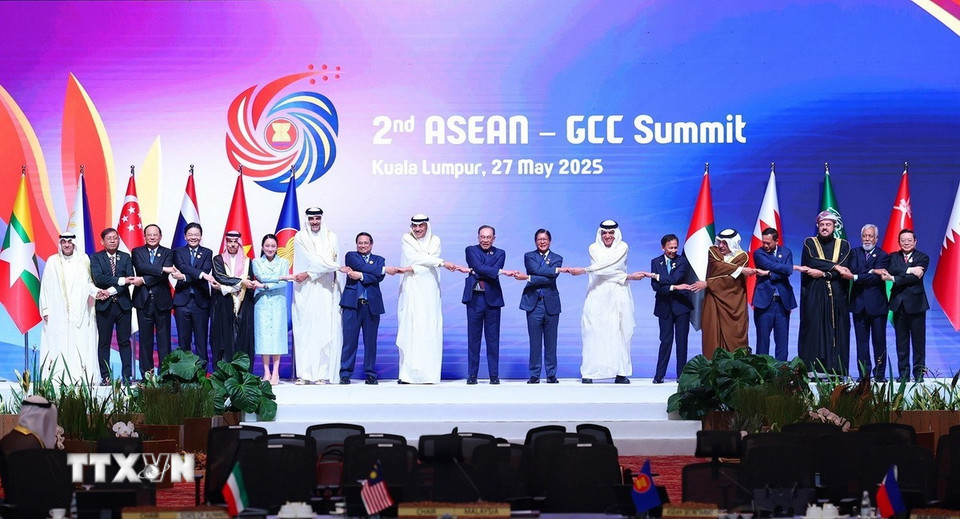 Thủ tướng Phạm Minh Chính cùng lãnh đạo các nước ASEAN và GCC tại Hội nghị Cấp cao ASEAN-GCC lần thứ hai. (Ảnh: Dương Giang/TTXVN)