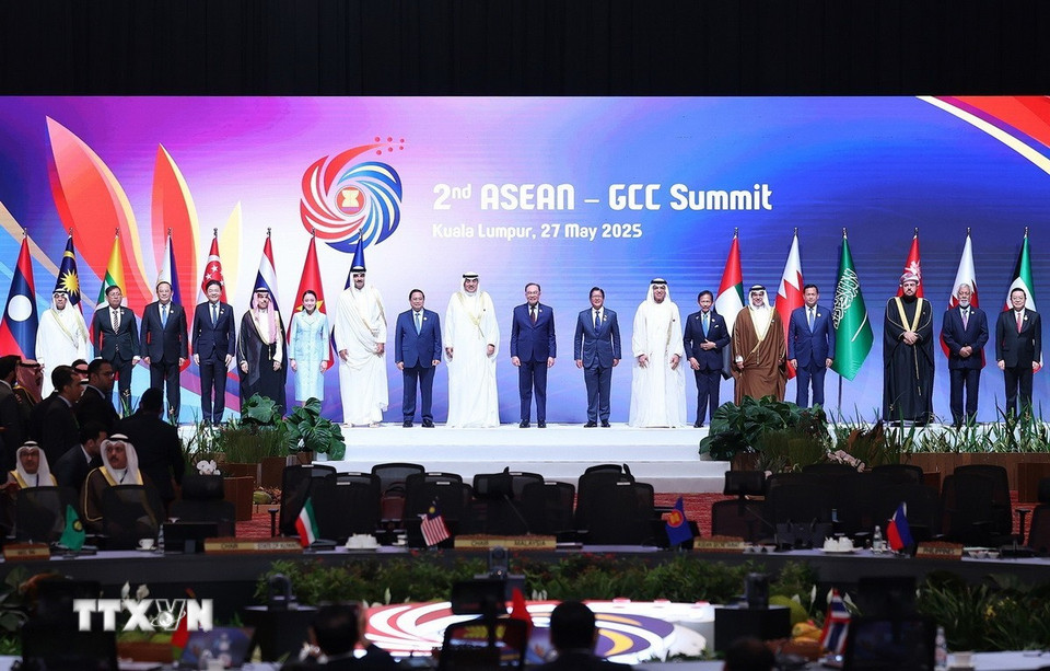 Thủ tướng Phạm Minh Chính cùng lãnh đạo các nước ASEAN và GCC tại Hội nghị Cấp cao ASEAN-GCC lần thứ hai. (Ảnh: Dương Giang/TTXVN)