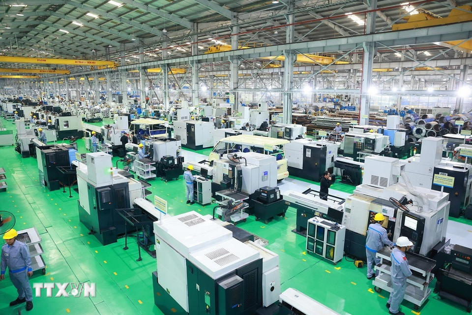 Dây chuyền sản xuất, lắp ráp ôtô của Tập đoàn THACO. (Ảnh: Dương Giang/TTXVN)