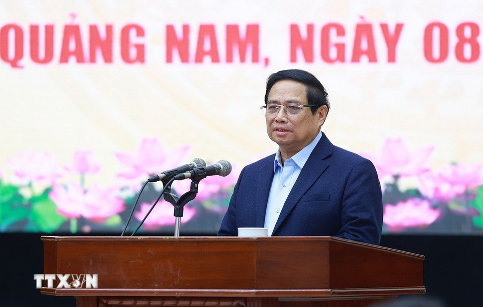 Thủ tướng Phạm Minh Chính phát biểu tại buổi làm việc với Ban Thường vụ Tỉnh ủy Quảng Nam về tình hình phát triển kinh tế-xã hội. (Ảnh: Dương Giang/TTXVN)