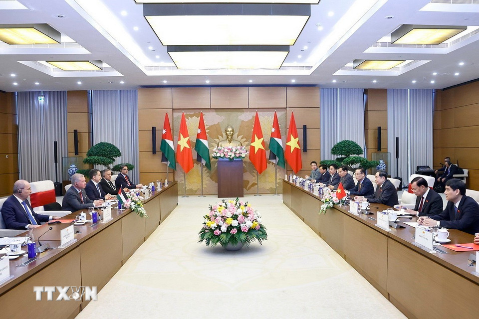 Chủ tịch Quốc hội Trần Thanh Mẫn hội kiến Quốc vương Jordan Abdullah II Ibn Al Hussein. (Ảnh:Doãn Tấn/TTXVN)