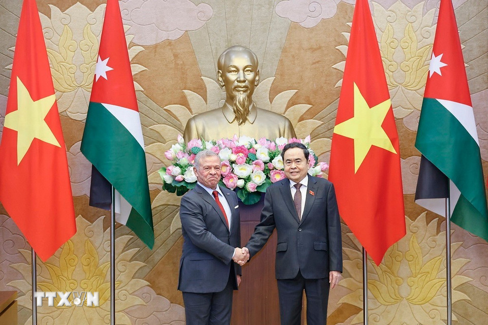 Chủ tịch Quốc hội Trần Thanh Mẫn hội kiến Quốc vương Jordan Abdullah II Ibn Al Hussein. (Ảnh: Doãn Tấn/TTXVN)