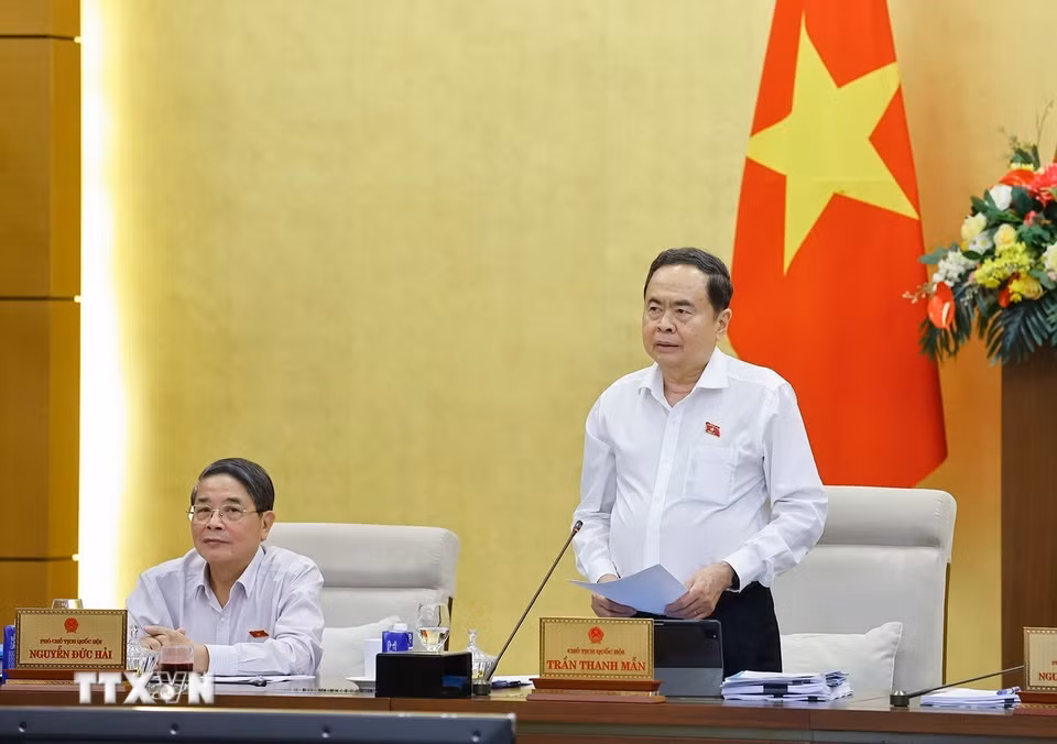 Chủ tịch Quốc hội Trần Thanh Mẫn phát biểu khai mạc phiên họp thứ 56 của Uỷ ban Thường vụ Quốc hội. (Ảnh: Doãn Tấn/TTXVN)
