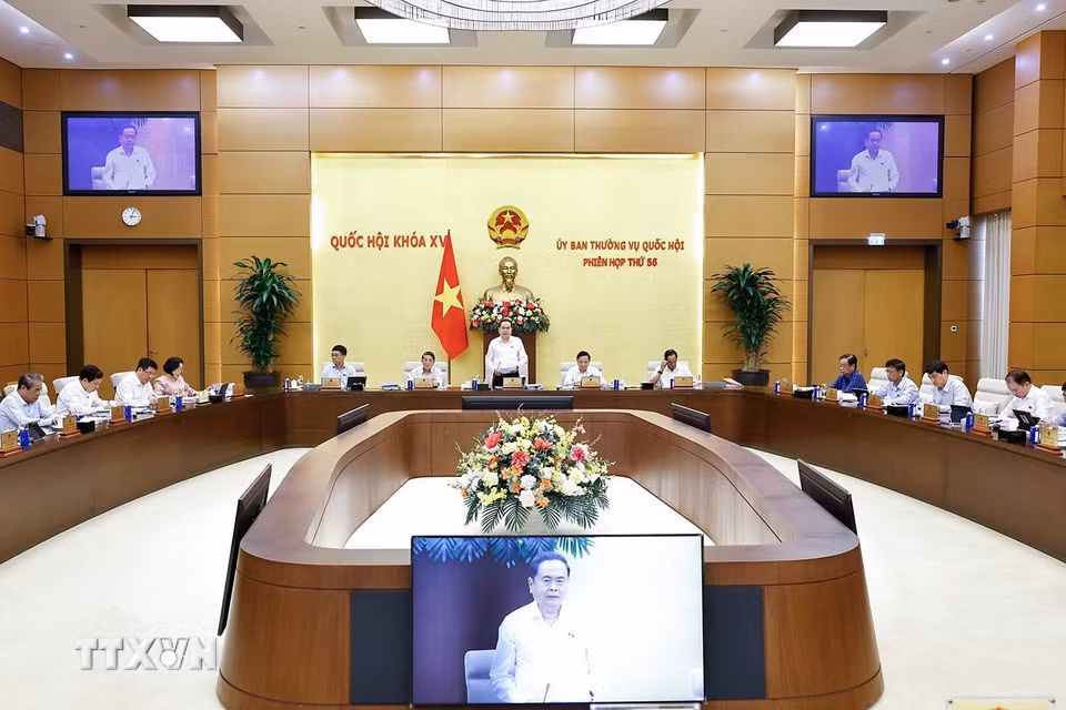 Chủ tịch Quốc hội Trần Thanh Mẫn phát biểu khai mạc phiên họp thứ 56 của Uỷ ban Thường vụ Quốc hội. (Ảnh: Doãn Tấn/TTXVN)