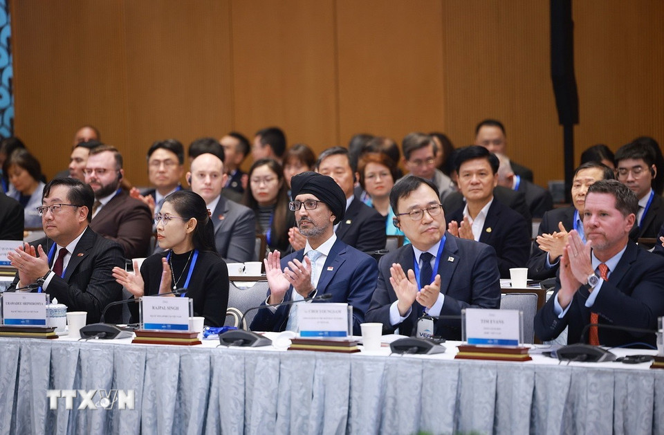 Các đại biểu tham dự Diễn đàn Kinh tế Việt Nam 2025, triển vọng 2026. (Ảnh: Dương Giang/TTXVN)