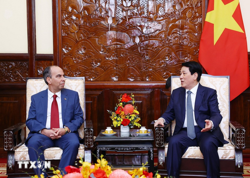 Chủ tịch nước Lương Cường tiếp Đại sứ Cộng hòa Cuba tại Việt Nam Rogelio Polanco Fuentes. (Ảnh: Lâm Khánh/ TTXVN)