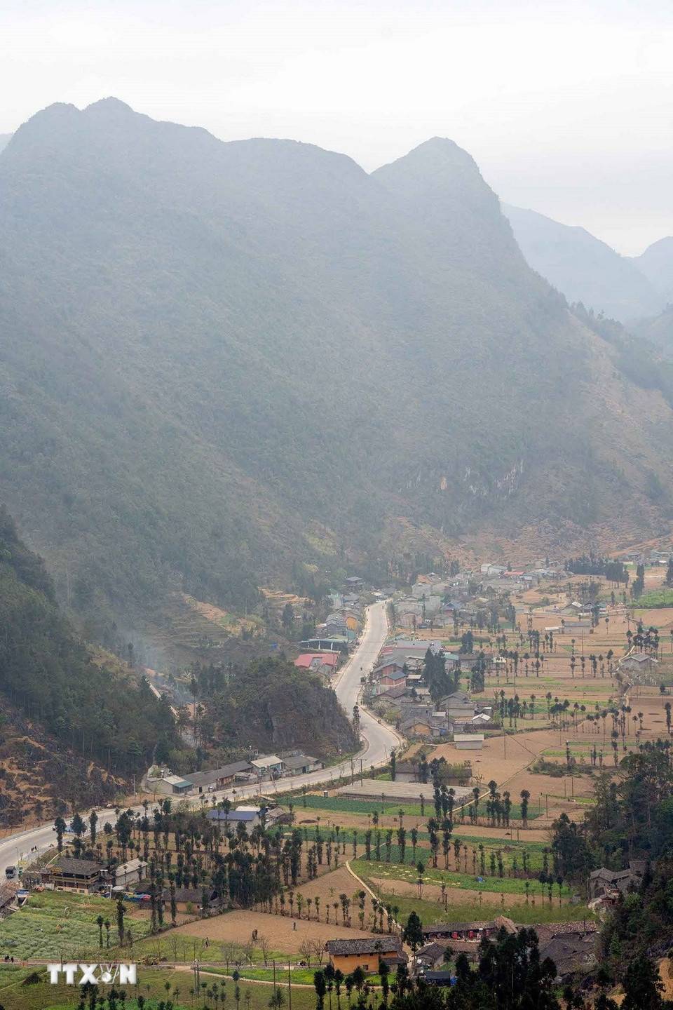 Vẻ đẹp của vùng Cao nguyên đá Đồng Văn. (Ảnh: Khánh Hòa/TTXVN)