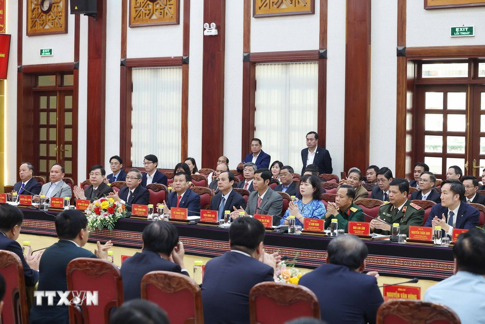 Đại biểu các cơ quan, ban ngành của tỉnh Gia Lai dự buổi làm việc. (Ảnh: Thống Nhất/TTXVN)