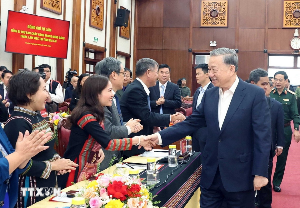 Tổng Bí thư Tô Lâm và các đại biểu. (Ảnh: Thống Nhất/TTXVN)