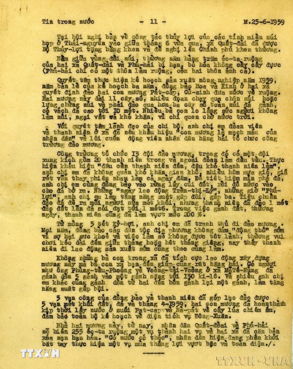 Bút tích Bác Hồ sửa tin của TTXVN. (Ảnh: Tư liệu TTXVN)