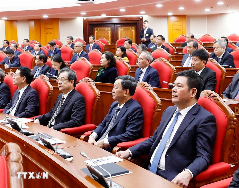 Các đại biểu dự phiên bế mạc Hội nghị lần thứ 14 Ban Chấp hành Trung ương Đảng khóa XIII. (Ảnh: Thống Nhất/TTXVN)