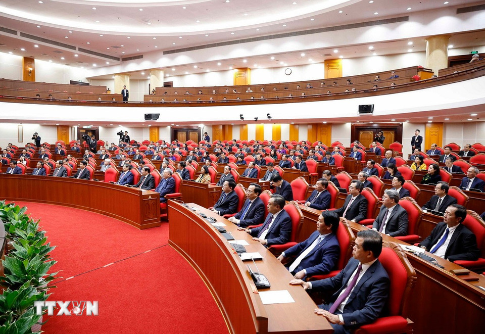 Các đại biểu dự phiên bế mạc Hội nghị lần thứ 14 Ban Chấp hành Trung ương Đảng khóa XIII. (Ảnh: Thống Nhất/TTXVN)