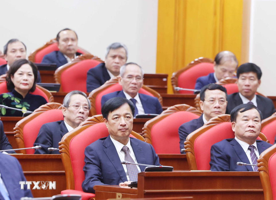 Các đại biểu dự phiên bế mạc Hội nghị lần thứ 14 Ban Chấp hành Trung ương Đảng khóa XIII. (Ảnh: Thống Nhất/TTXVN)