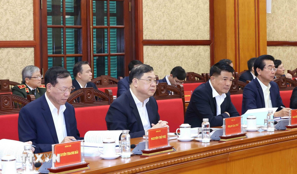 Các đồng chí thành viên Ban Chỉ đạo dự Phiên họp. (Ảnh: Phương Hoa/TTXVN)