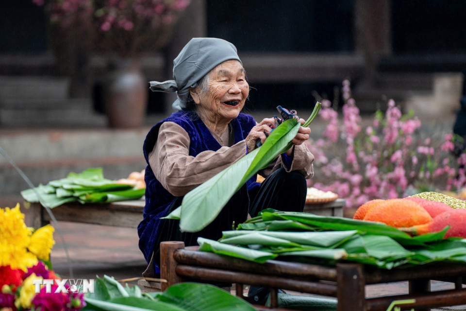 Chợ quê ngày Tết rộn ràng sắc Xuân. (Ảnh: Khánh Hòa/ TTXVN)