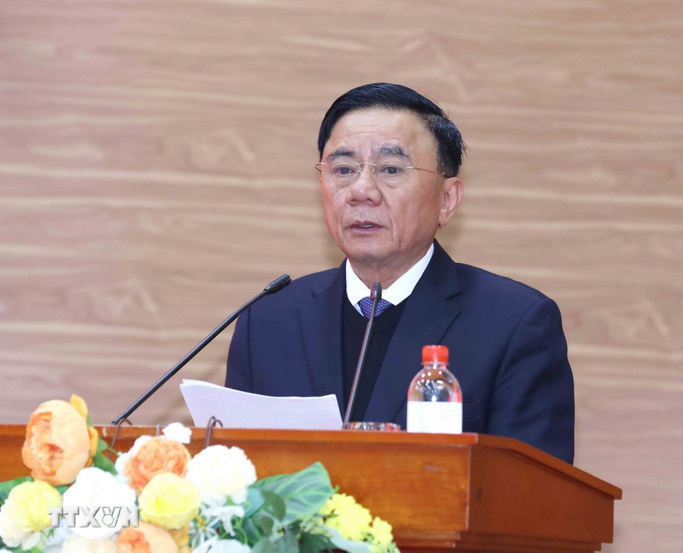 Đồng chí Trần Cẩm Tú, Ủy viên Bộ Chính trị, Thường trực Ban Bí thư, Bí thư Đảng uỷ các cơ quan Đảng Trung ương phát biểu chỉ đạo Hội nghị. (Ảnh: Phương Hoa/TTXVN)