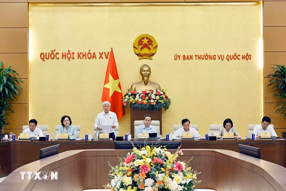 Phó Chủ tịch Thường trực Quốc hội Đỗ Văn Chiến phát biểu. (Ảnh: Doãn Tấn/TTXVN)