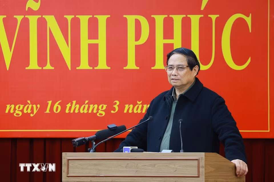 Thủ tướng Phạm Minh Chính kết luận buổi làm việc với Ban Thường vụ Tỉnh ủy Vĩnh Phúc về tình hình phát triển kinh tế-xã hội. (Ảnh: Dương Giang/TTXVN)