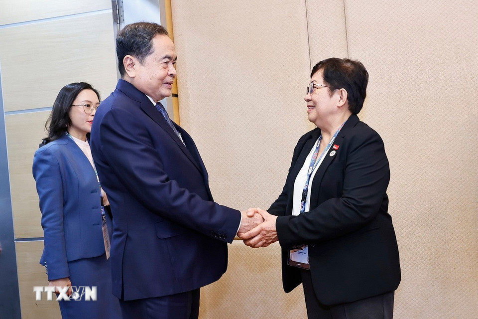 Chủ tịch Quốc hội Trần Thanh Mẫn gặp Chủ tịch Quốc hội Timor Leste Maria Fernanda Lay. (Ảnh: Doãn Tấn/TTXVN)