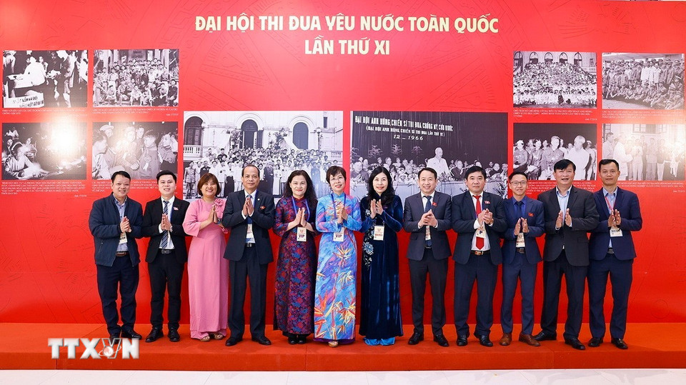 Đoàn đại biểu Thông tấn xã Việt Nam tham dự và đưa tin Đại hội Thi đua yêu nước toàn quốc lần thứ XI. (Ảnh: Doãn Tấn/TTXVN)