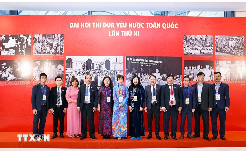 Đoàn đại biểu Thông tấn xã Việt Nam tham dự và đưa tin Đại hội Thi đua yêu nước toàn quốc lần thứ XI. (Ảnh: Doãn Tấn/TTXVN)