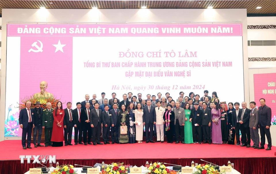 Tổng Bí thư Tô Lâm và các đại biểu. (Ảnh: Thống Nhất/TTXVN)