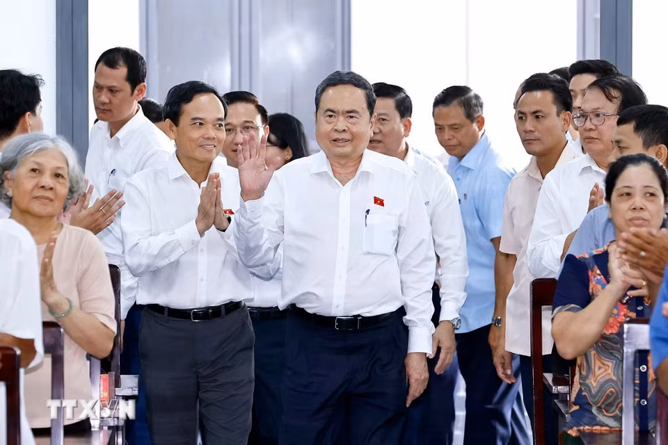 Chủ tịch Quốc hội Trần Thanh Mẫn dự Hội nghị đại biểu Quốc hội Khóa XVI tiếp xúc cử tri tại xã Hóc Môn, Thành phố Hồ Chí Minh. (Ảnh: Doãn Tấn/TTXVN)