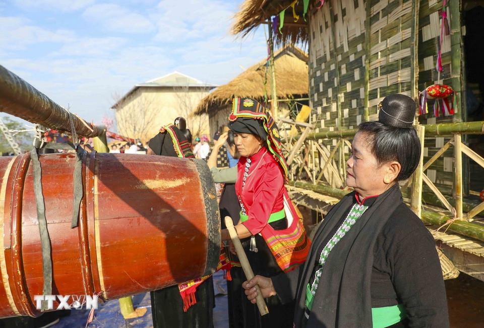 Không gian văn hóa các dân tộc tại Lễ hội. (Ảnh: Xuân Tư/TTXVN)
